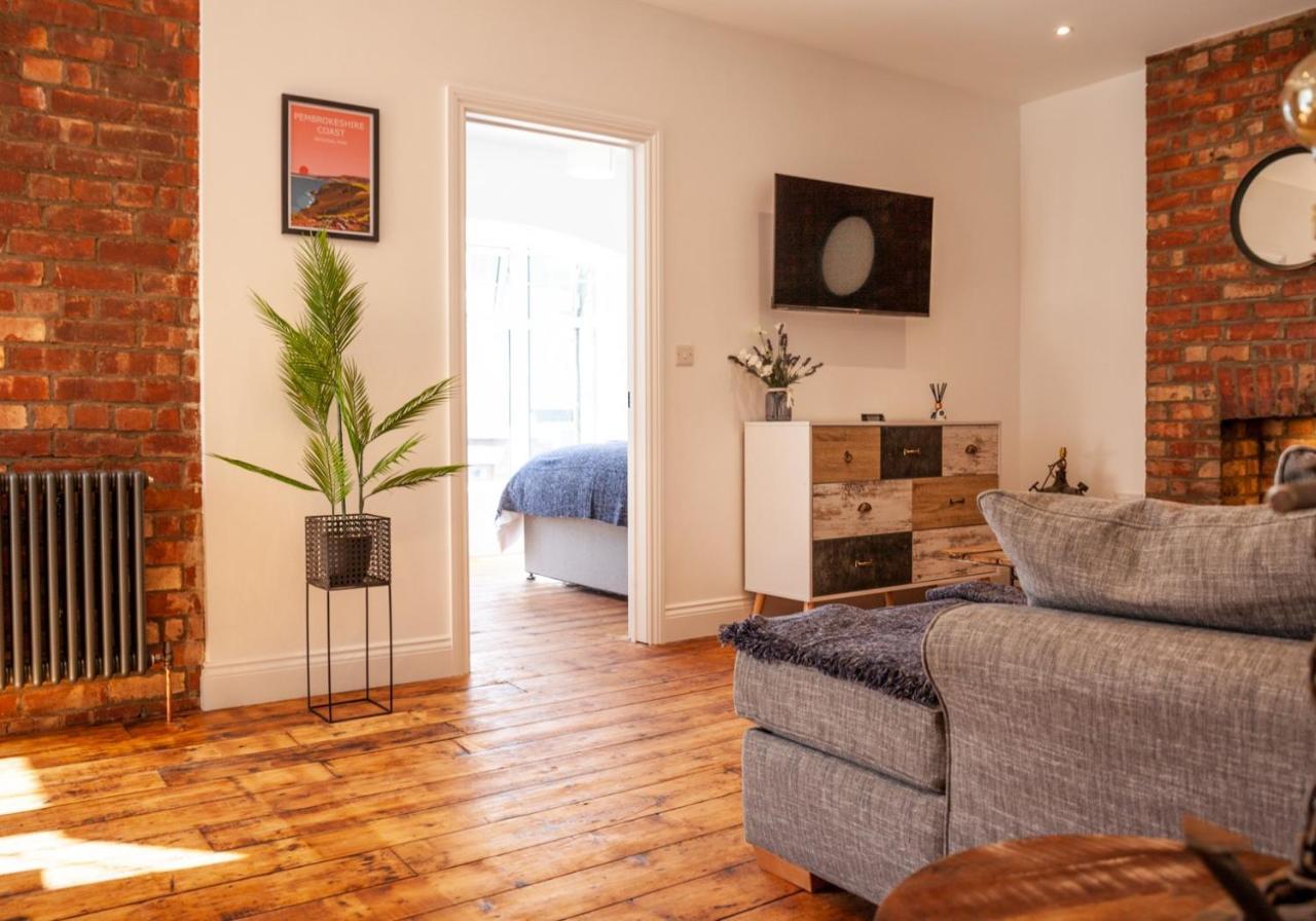 Ty Llwyd Apartments - Poppit Saint Dogmaels Екстер'єр фото